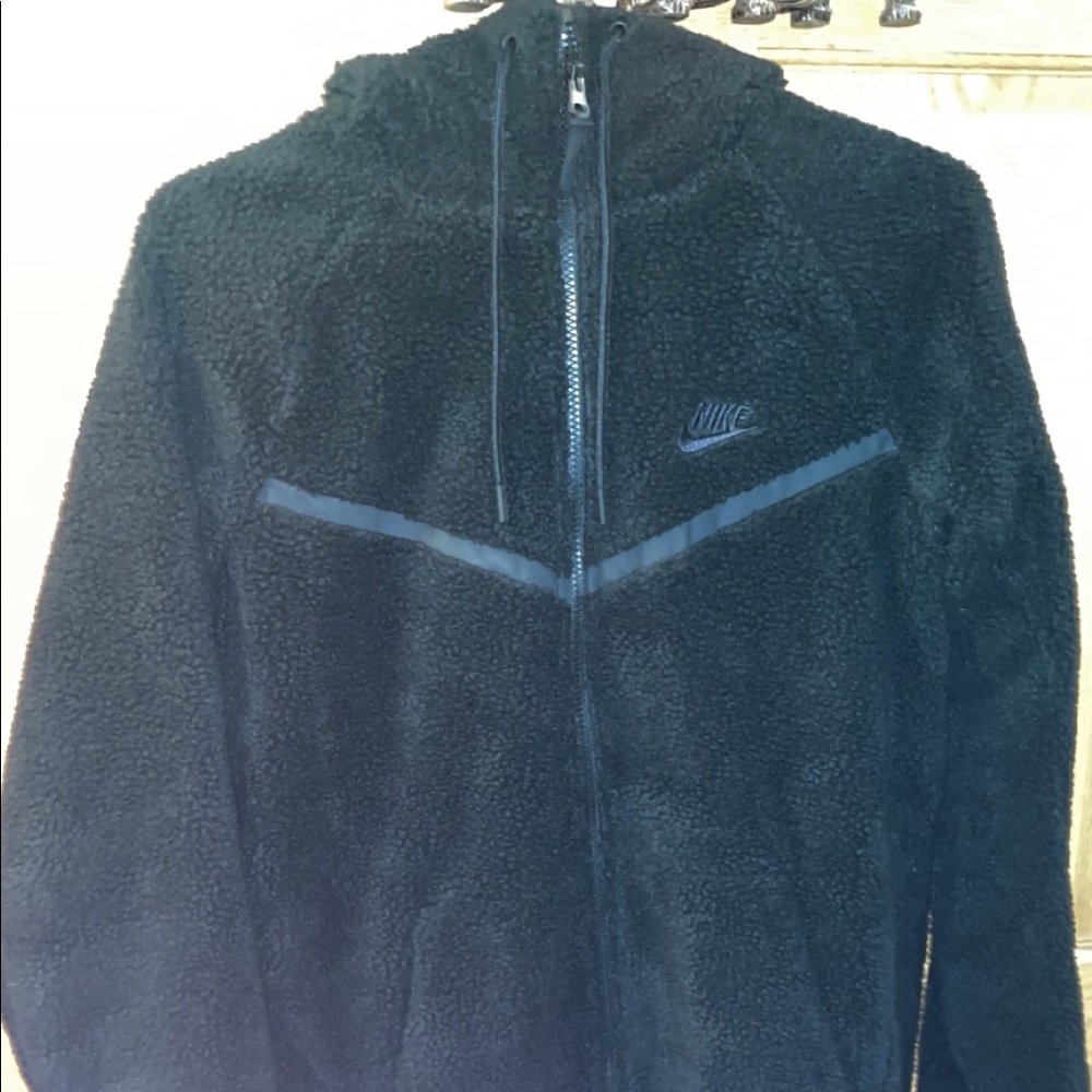 Black nike jacket size medium